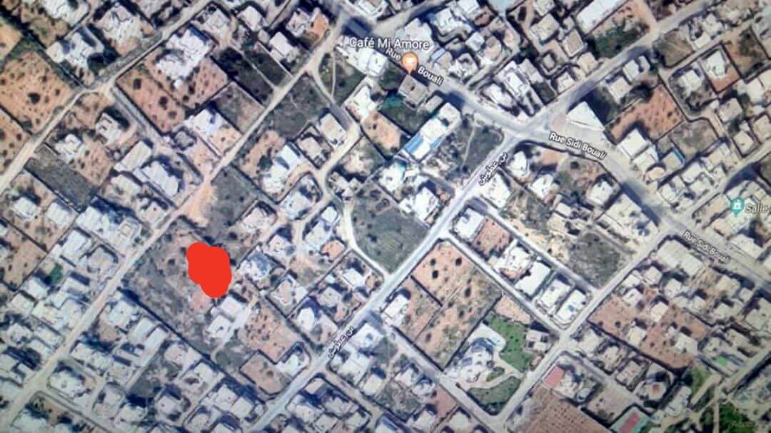 vente Terrain Sfax 806 M2